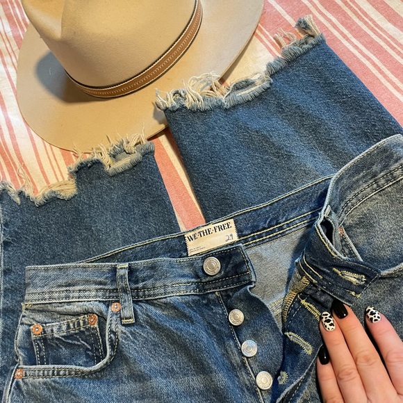 Womens We the Free Jeans distressed cropped straight leg 29 - Picture 4 of 5
